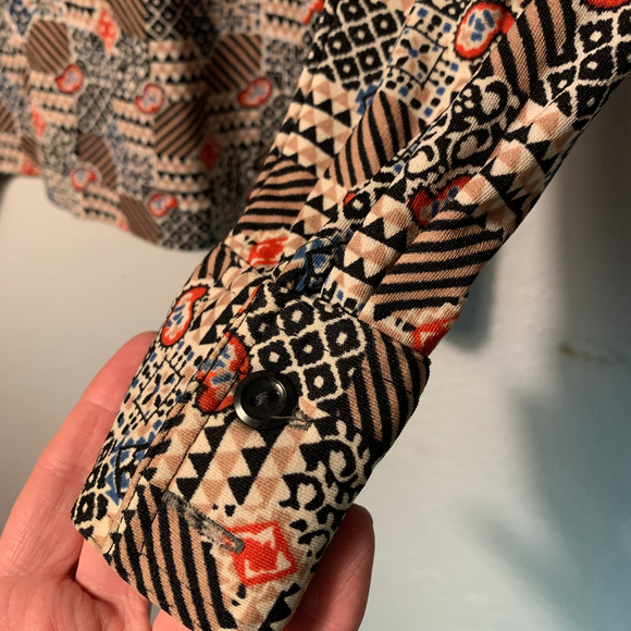 Rad Retro Shirt - Picture 6 of 8